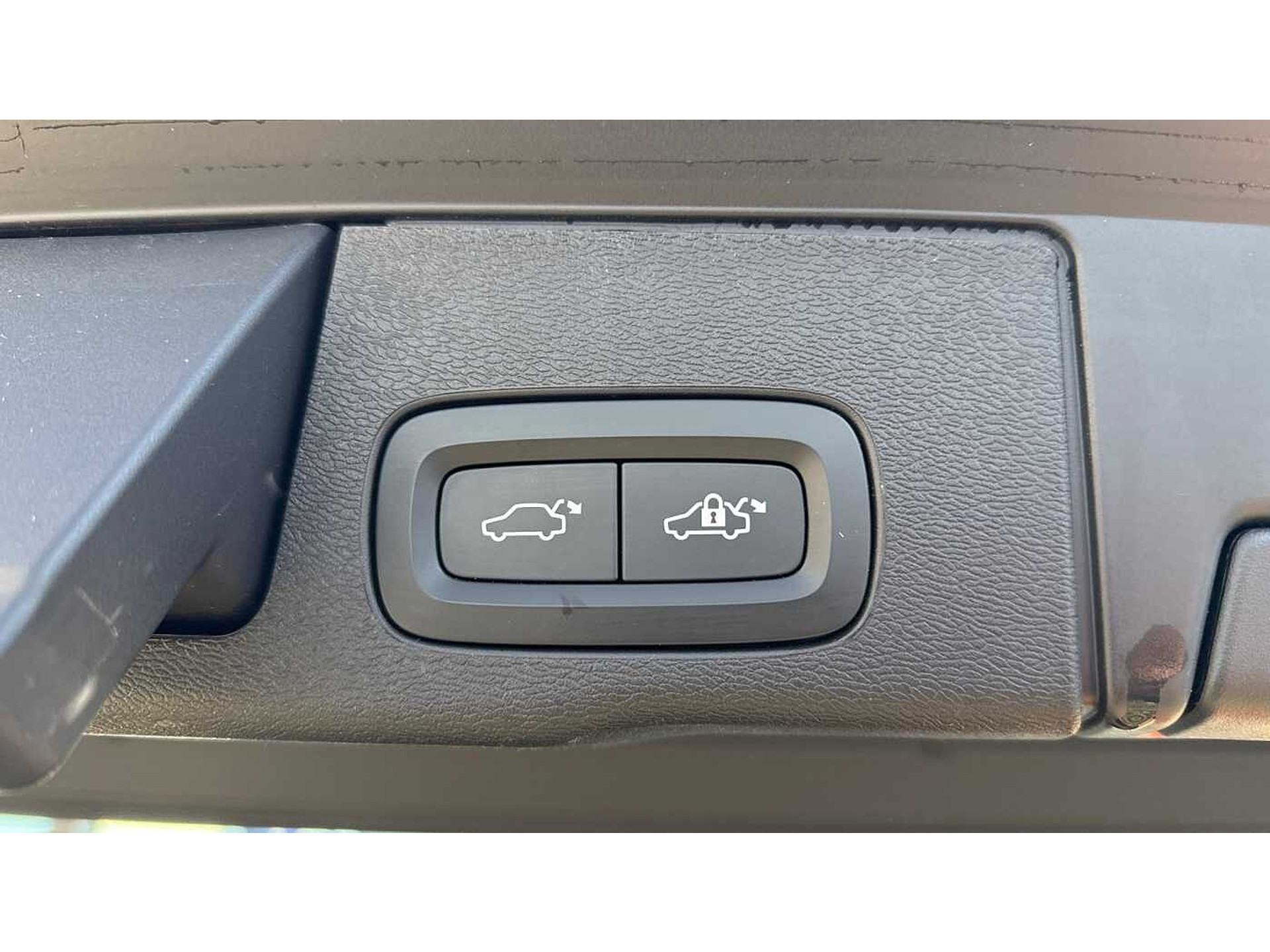 Volvo XC60 Recharge Core, T6 AWD Plug-in hybrid 48533059-18.jpg | ACB Woluwe