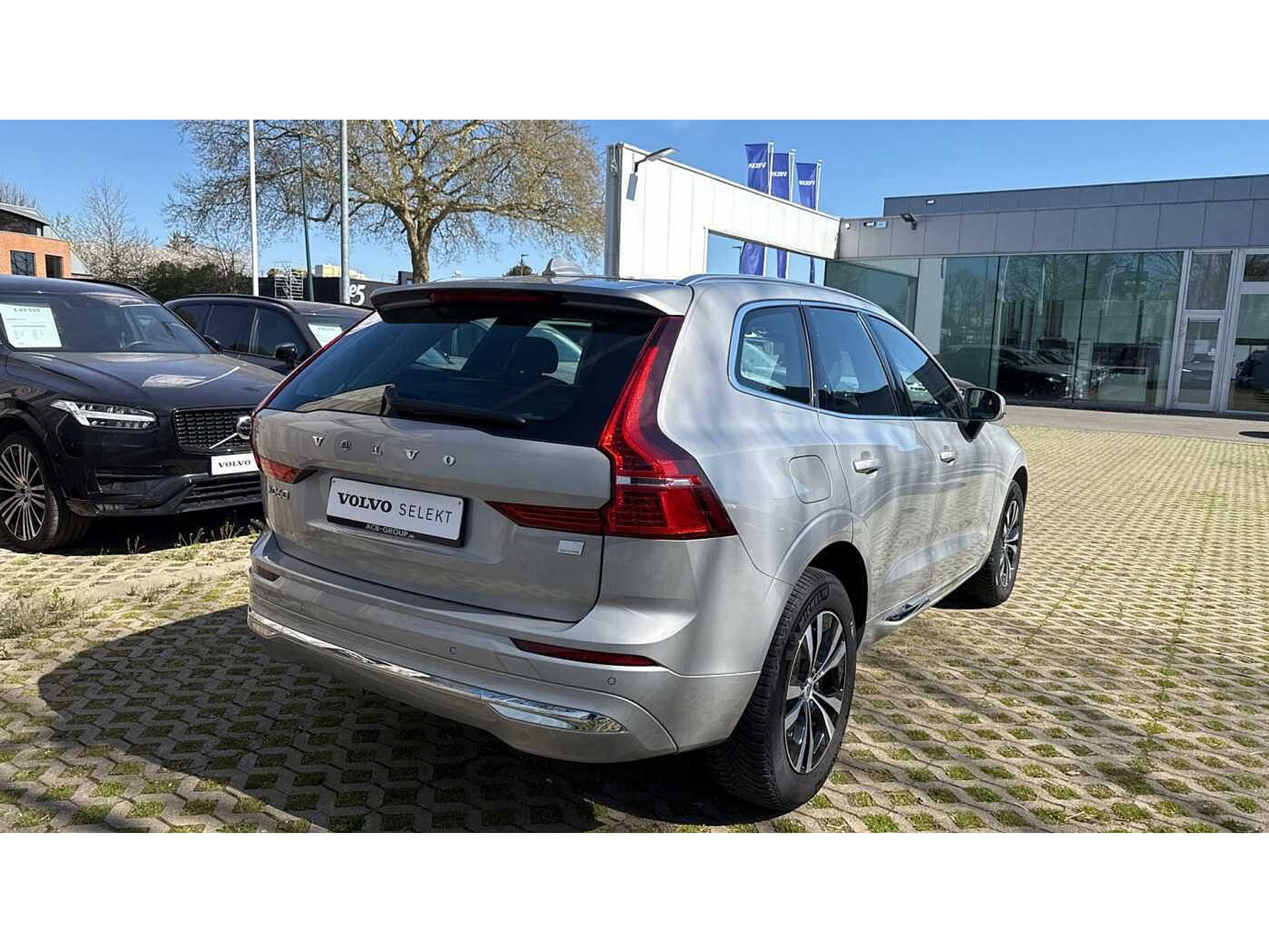 Volvo XC60 Recharge Core, T6 AWD Plug-in hybrid 48533059-6.jpg | ACB Woluwe