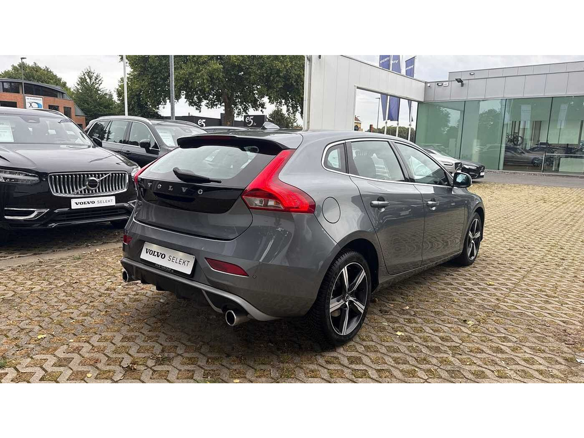 Volvo V40 Sport Edition T2 Geartronic 48533060-6.jpg | ACB Woluwe