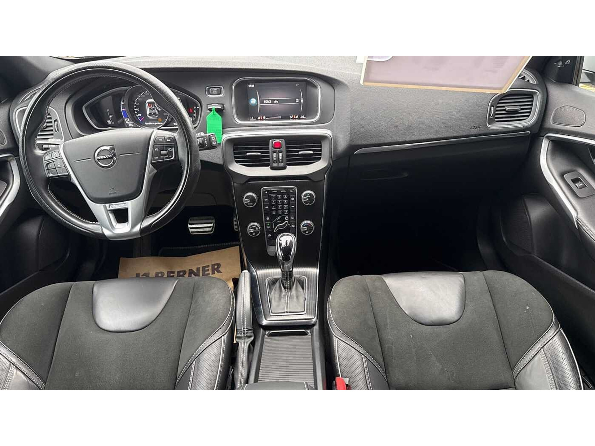 Volvo V40 Sport Edition T2 Geartronic 48533060-8.jpg | ACB Woluwe