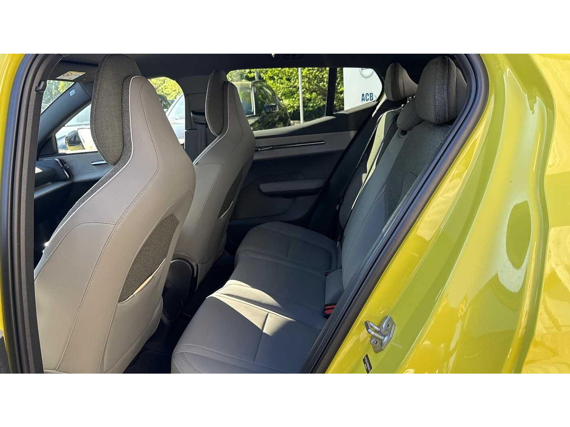 Volvo EX30 Plus, Single Motor Extended Range 48569000-9.jpg | ACB Woluwe