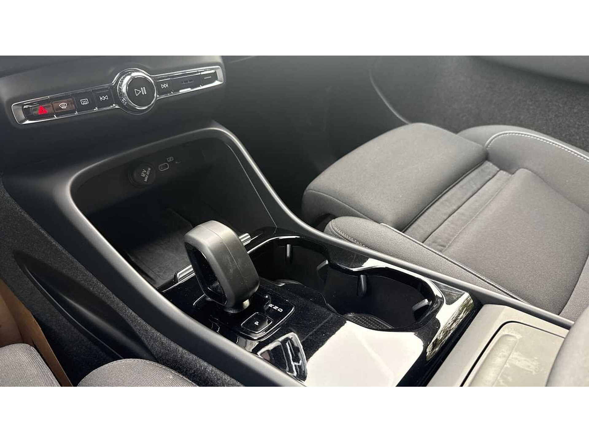 Volvo XC40 Recharge Core, Single Motor Extended Range, Elektrisch 48569546-17.jpg | ACB Woluwe