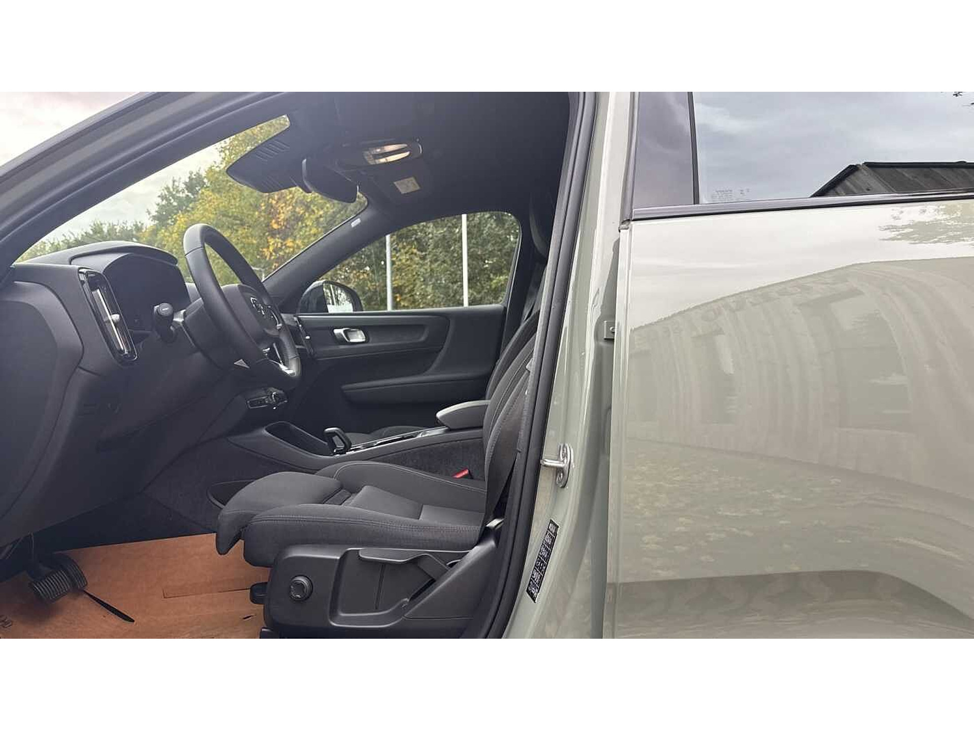 Volvo XC40 Recharge Core, Single Motor Extended Range, Elektrisch 48569546-19.jpg | ACB Woluwe