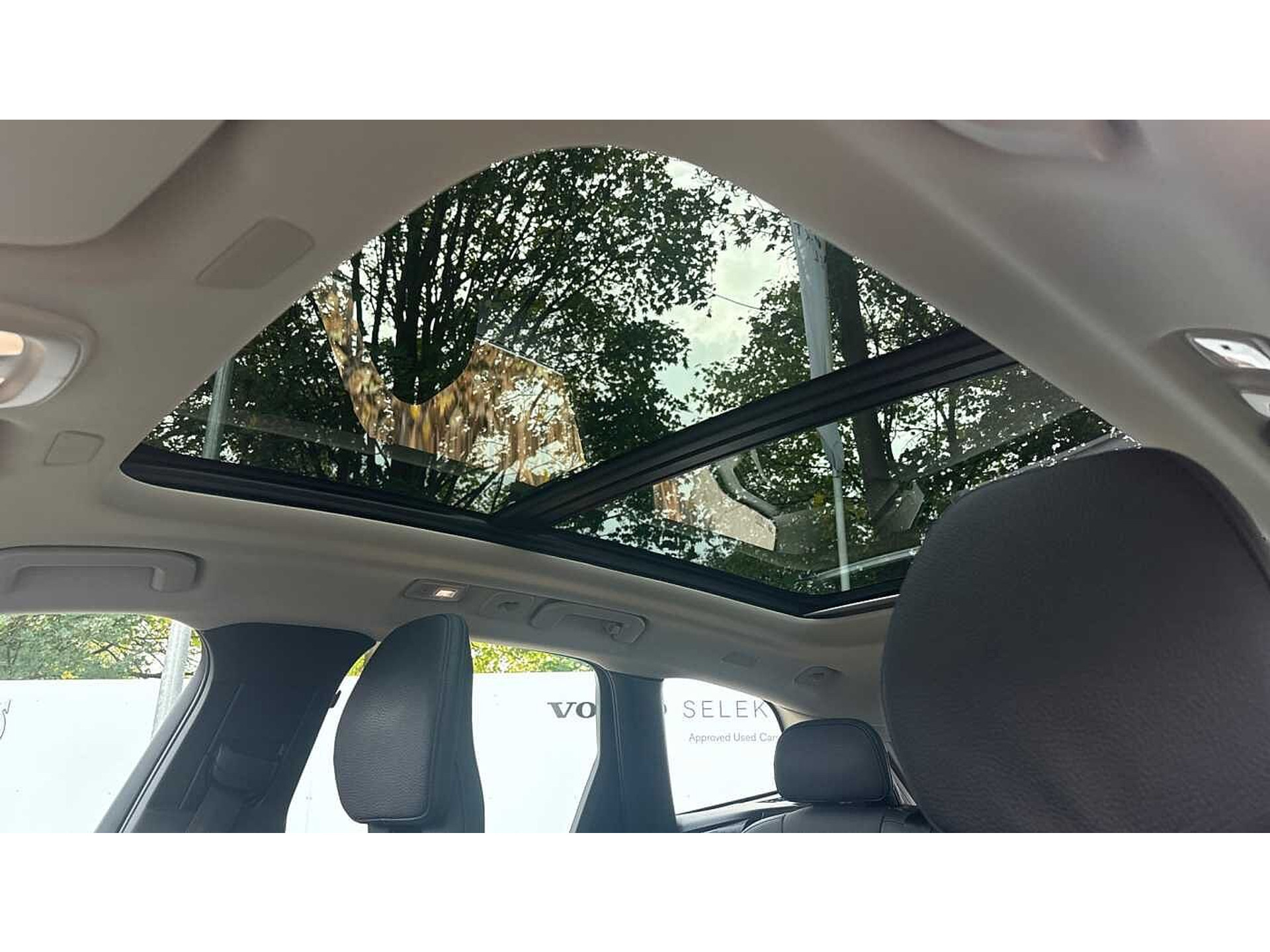 Volvo XC60 Recharge Plus Bright, T6 AWD plug-in hybrid 48569547-21.jpg | ACB Woluwe