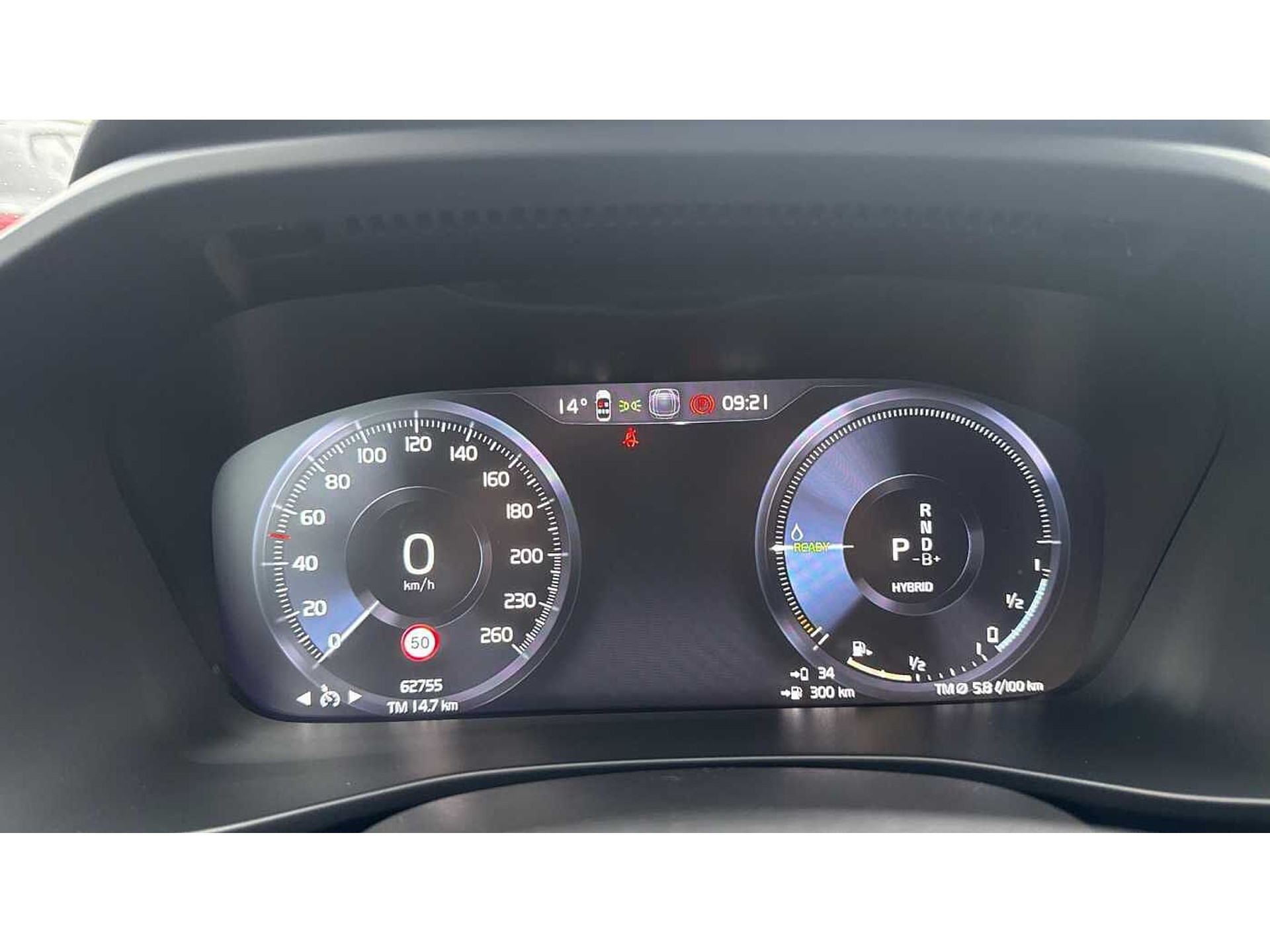 Volvo XC40 Recharge Plus Dark, T4 Plug-in hybrid 48700514-12.jpg | ACB Woluwe