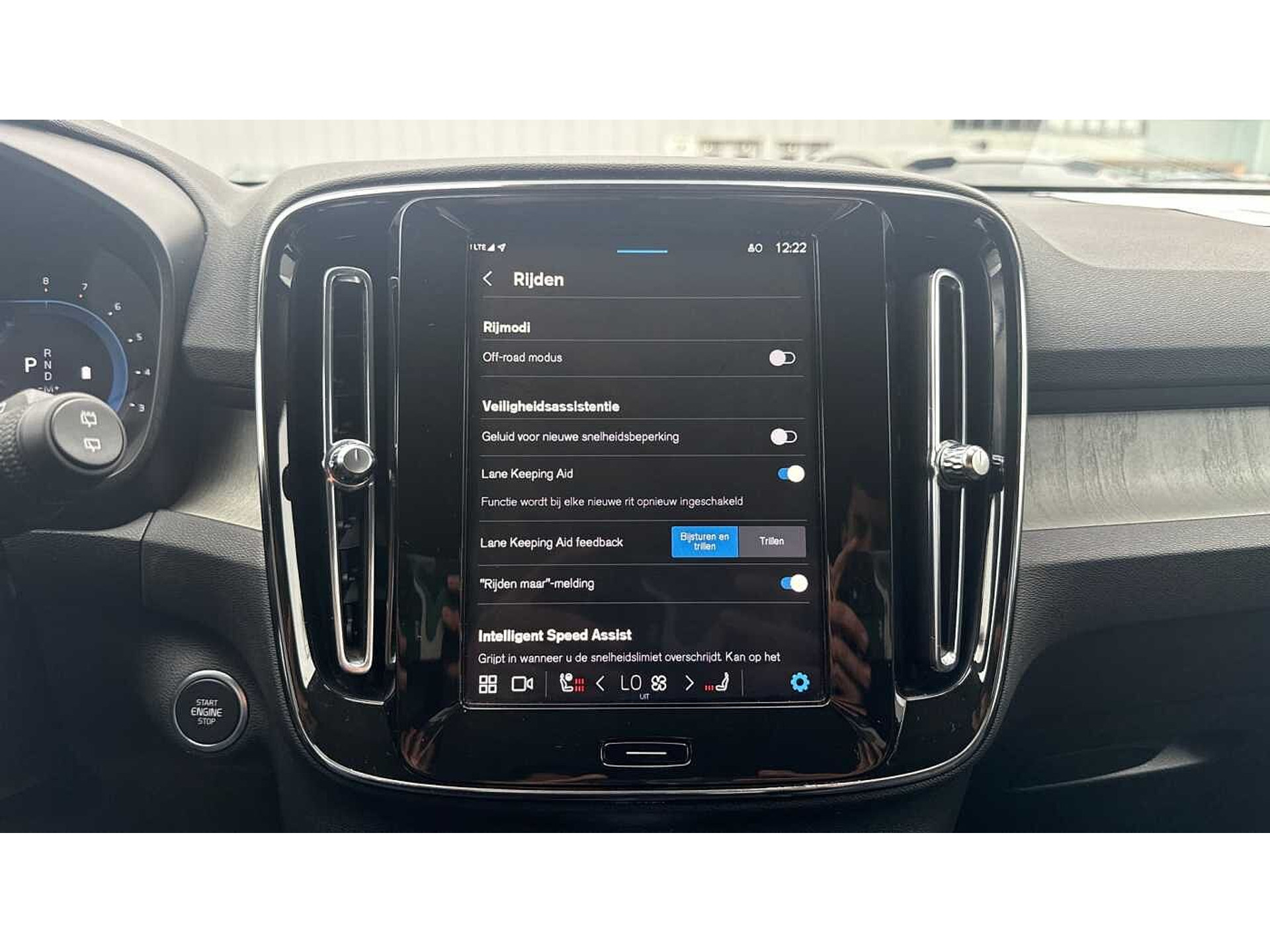 Volvo XC40 Core, B3 Mild hybrid, Benzine 48811681-15.jpg | ACB Woluwe