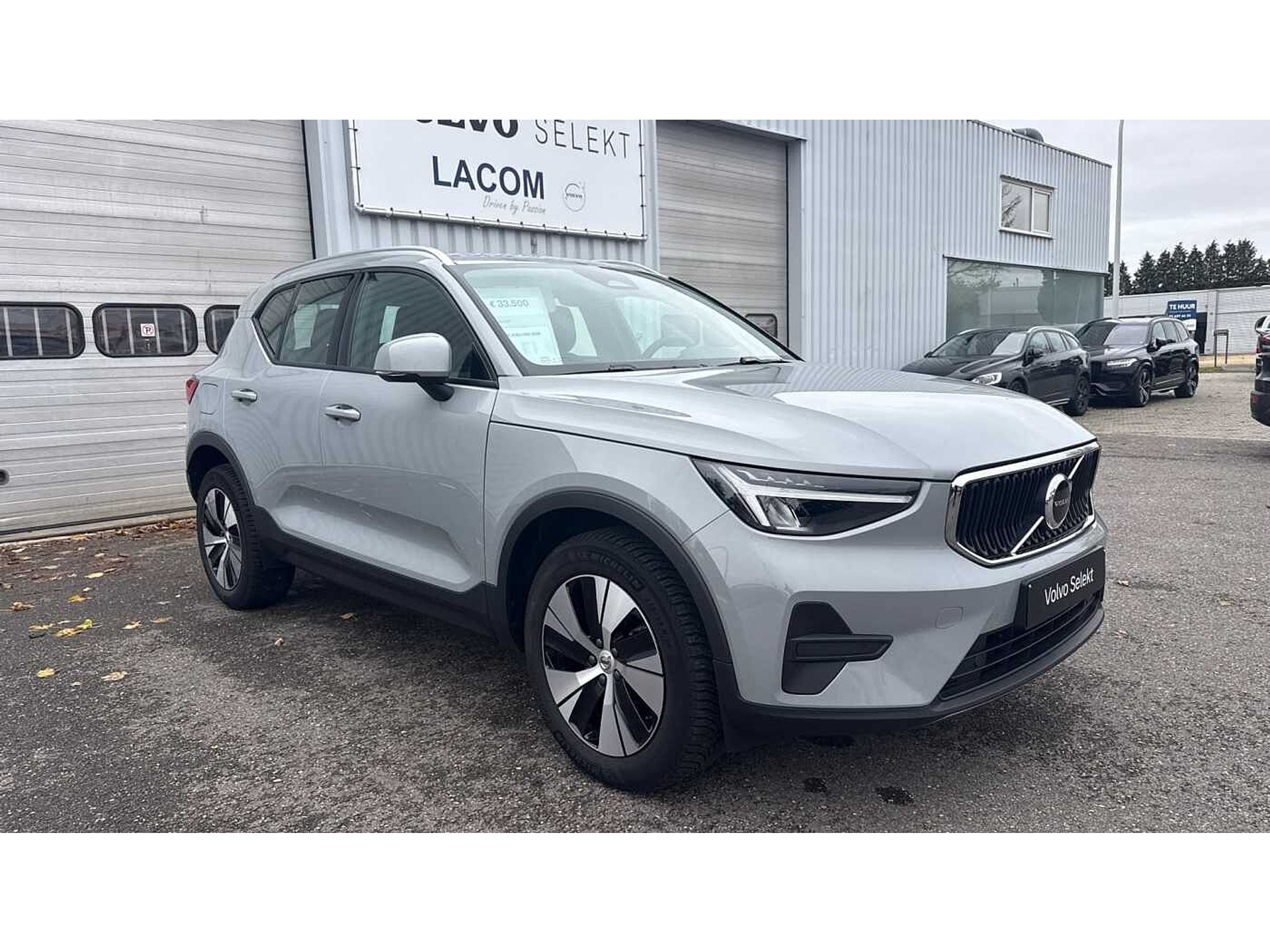 Volvo XC40 Core, B3 Mild hybrid, Benzine 48811681-5.jpg | ACB Woluwe