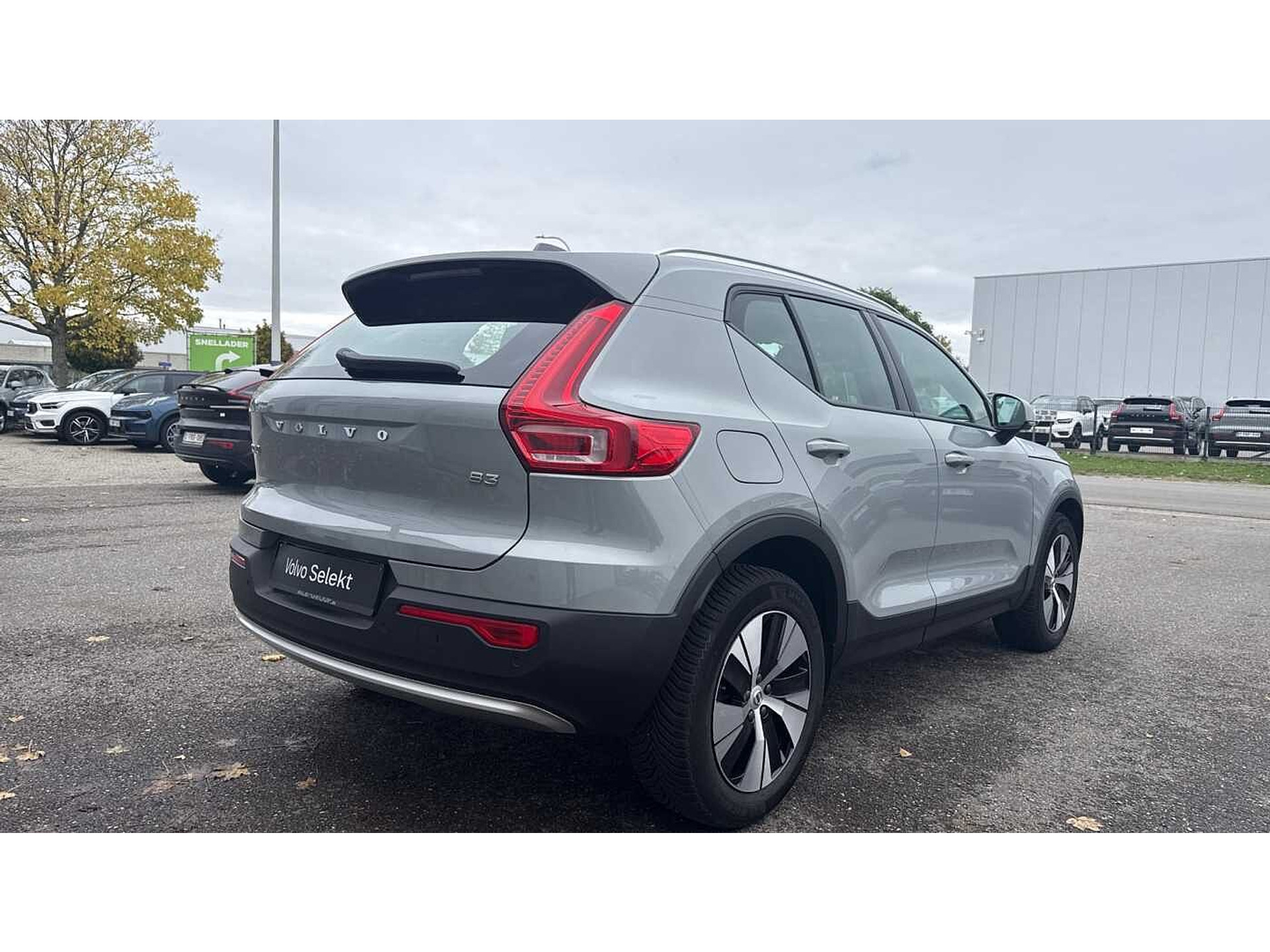 Volvo XC40 Core, B3 Mild hybrid, Benzine 48811681-6.jpg | ACB Woluwe