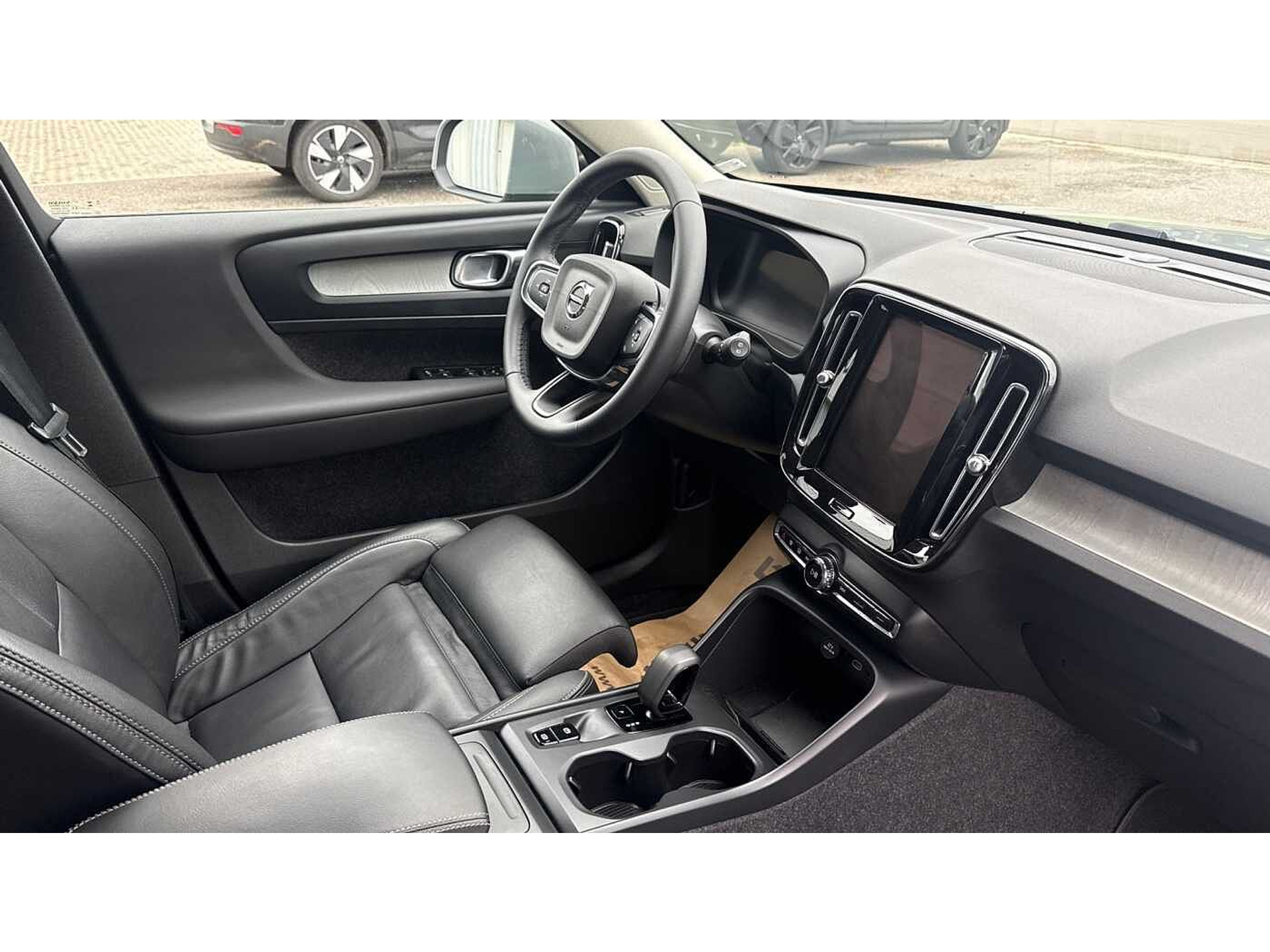 Volvo XC40 Core, B3 Mild hybrid, Benzine 48811681-7.jpg | ACB Woluwe