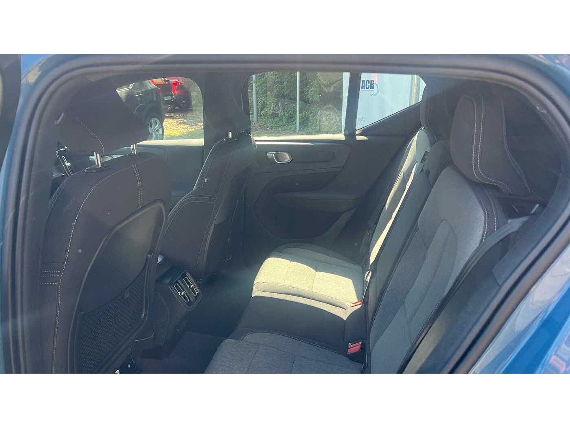 Volvo XC40 Core, T2 Geartronic 48812278-9.jpg | ACB Woluwe