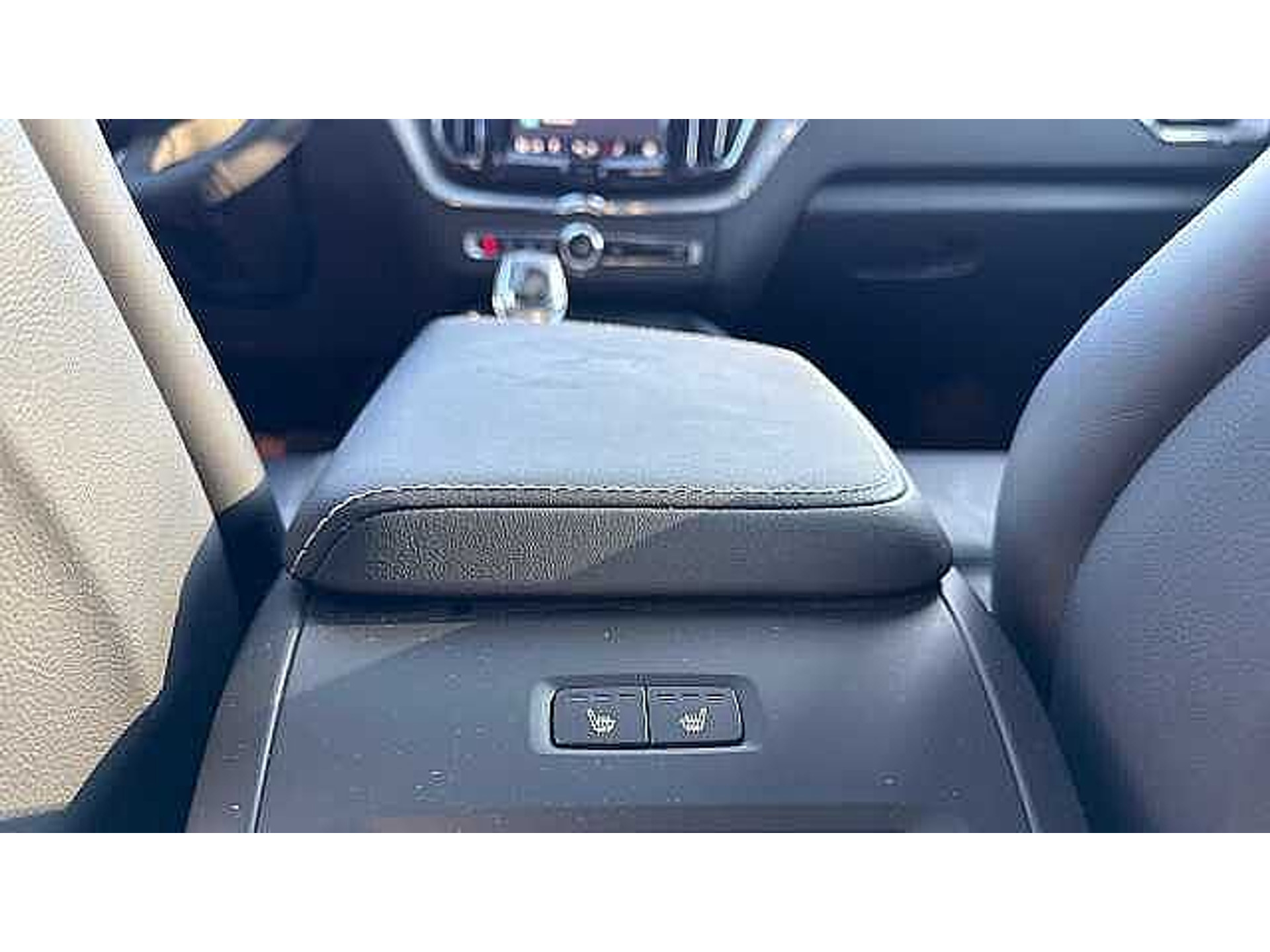 Volvo XC60 Recharge Ultimate Dark, T8 AWD Plug in Hybride 48812279-24.jpg | ACB Woluwe