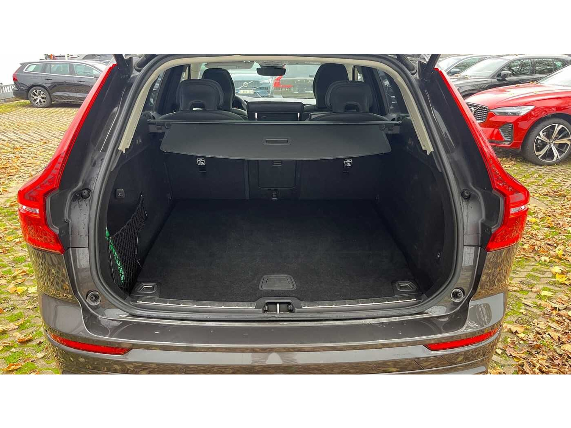 Volvo XC60 Recharge Plus Dark, T6 AWD Plug In Hybride 48812281-10.jpg | ACB Woluwe