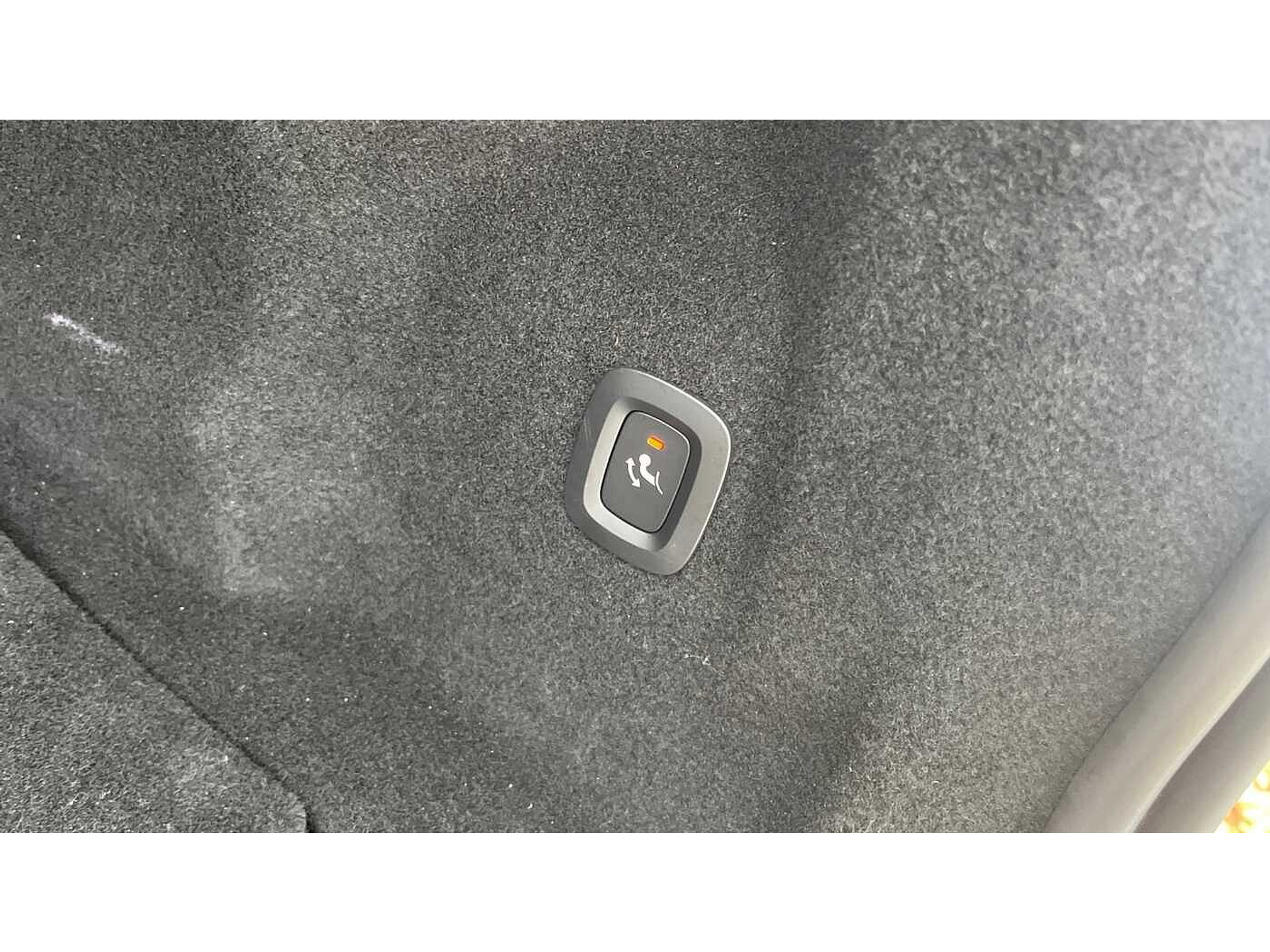 Volvo XC60 Recharge Plus Dark, T6 AWD Plug In Hybride 48812281-22.jpg | ACB Woluwe