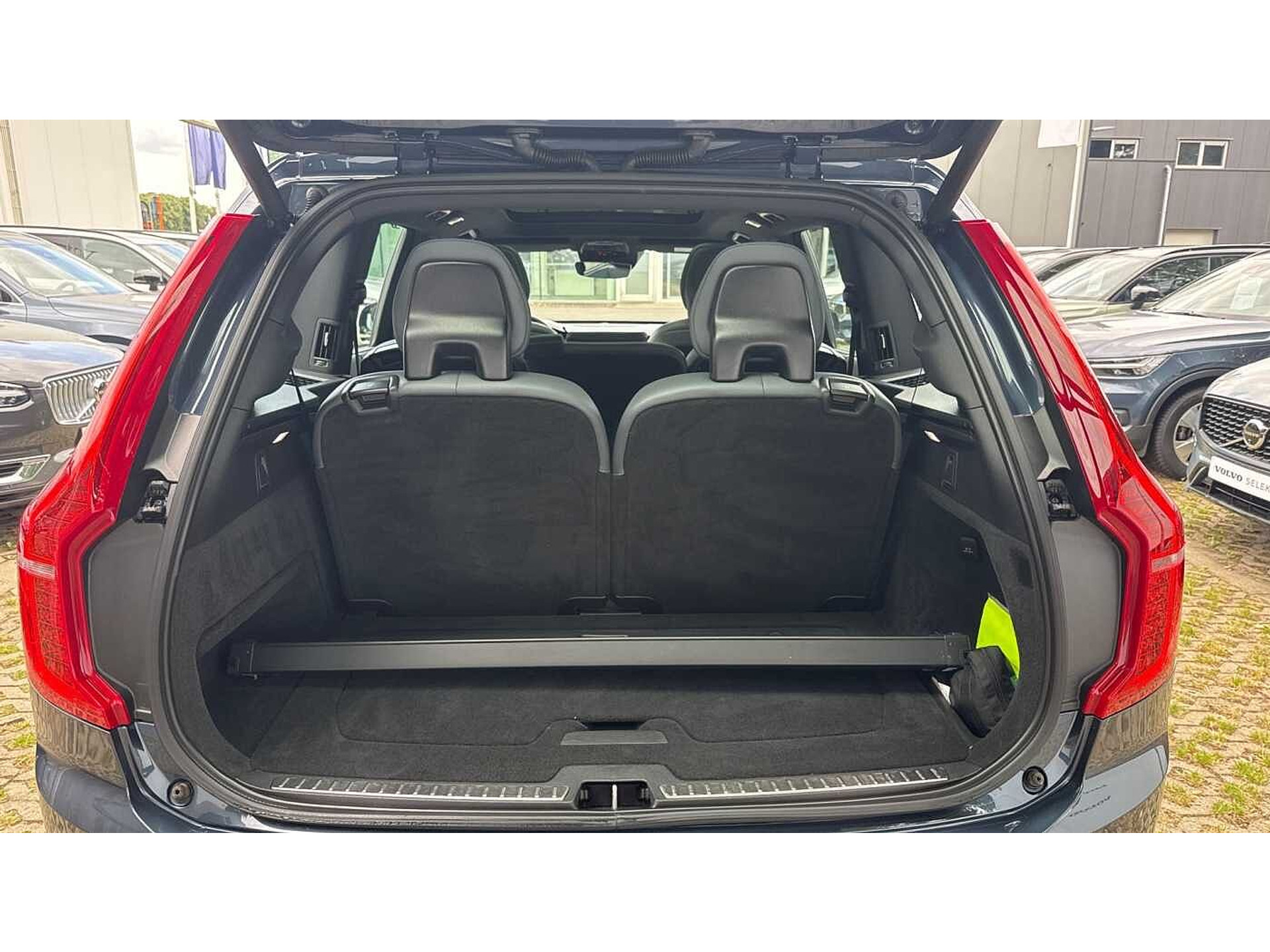 Volvo XC90 Momentum Pro, B5 AWD mild hybrid, 7 Zetels 48812282-10.jpg | ACB Woluwe