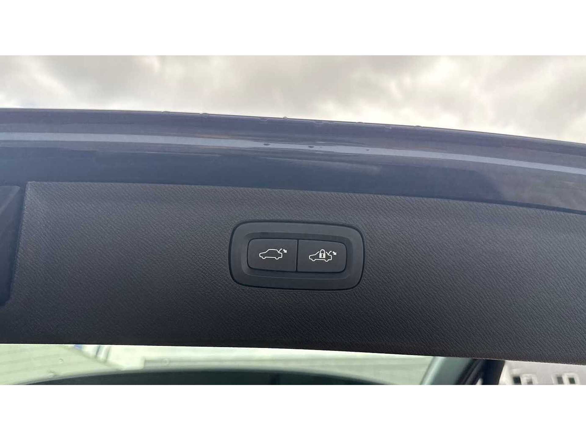 Volvo XC90 Momentum Pro, B5 AWD mild hybrid, 7 Zetels 48812282-20.jpg | ACB Woluwe