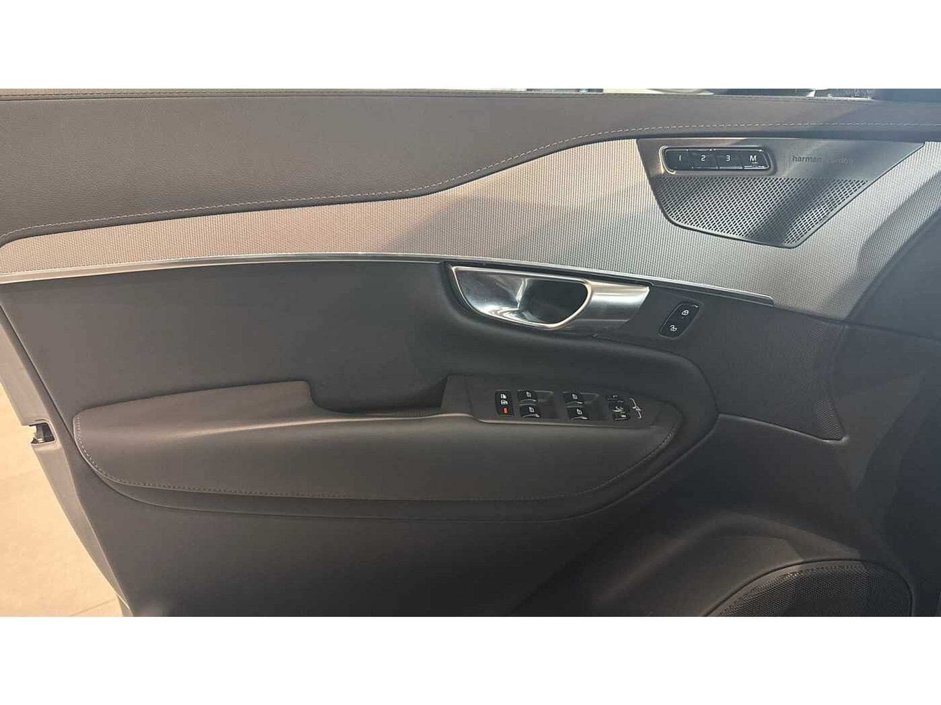 Volvo XC90 Recharge Plus Bright, T8 AWD Plug-in Hybrid 48812283-18.jpg | ACB Woluwe