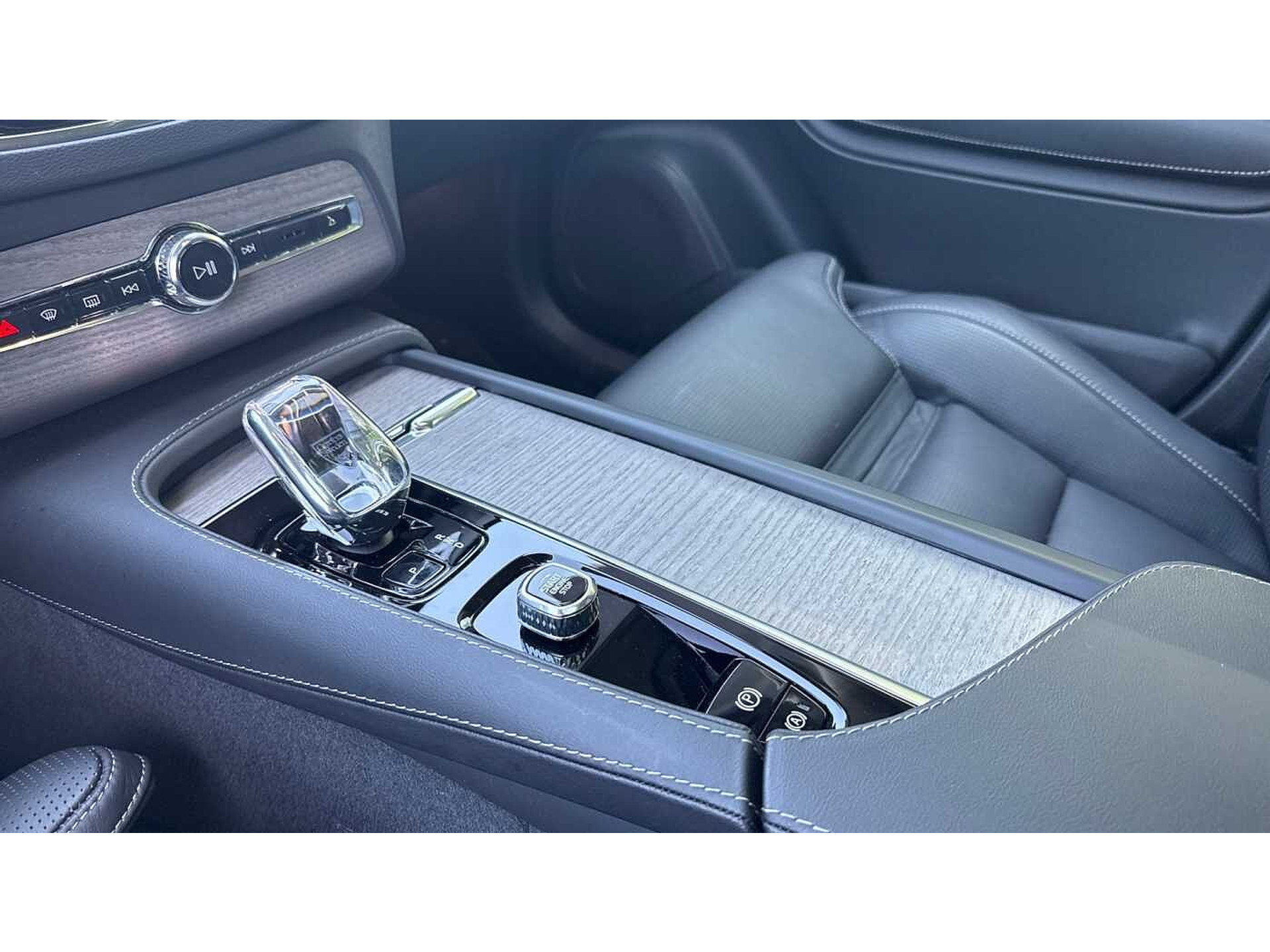 Volvo XC90 Bright Plus B5 AWD mild hybrid, Diesel,7pl 48812284-19.jpg | ACB Woluwe