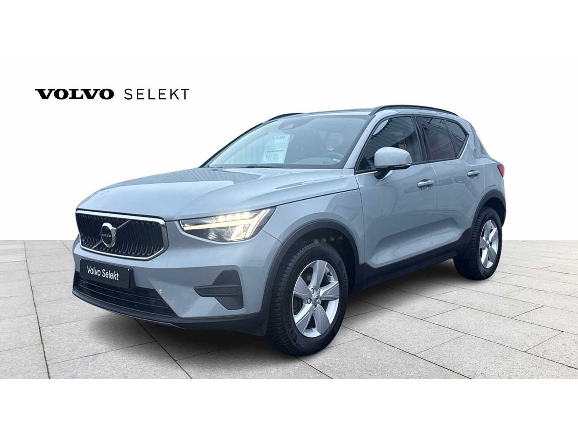 Volvo XC40 Essential, T2 Automaat, Benzine 49729508-0.jpg | ACB Woluwe