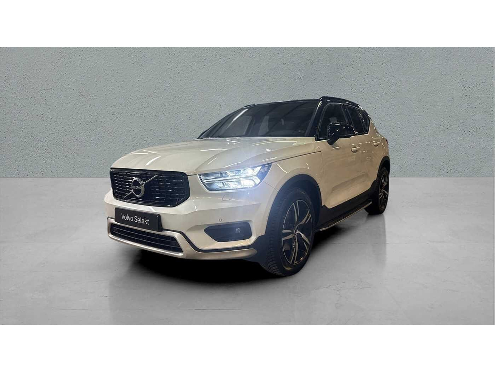 Volvo XC40 R-Design, T2 automatic 50448574-0.jpg | ACB Woluwe