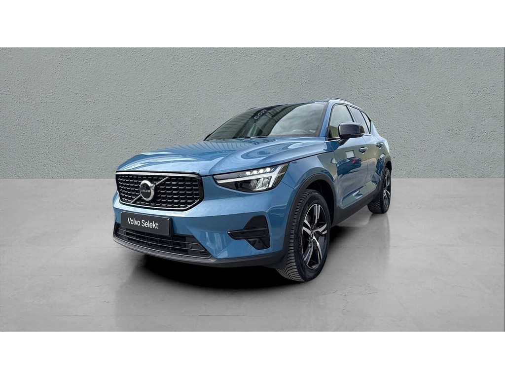 Volvo XC40 Plus, B3 Mild hybrid, Benzine, Dark 51949131-0.jpg | ACB Zaventem