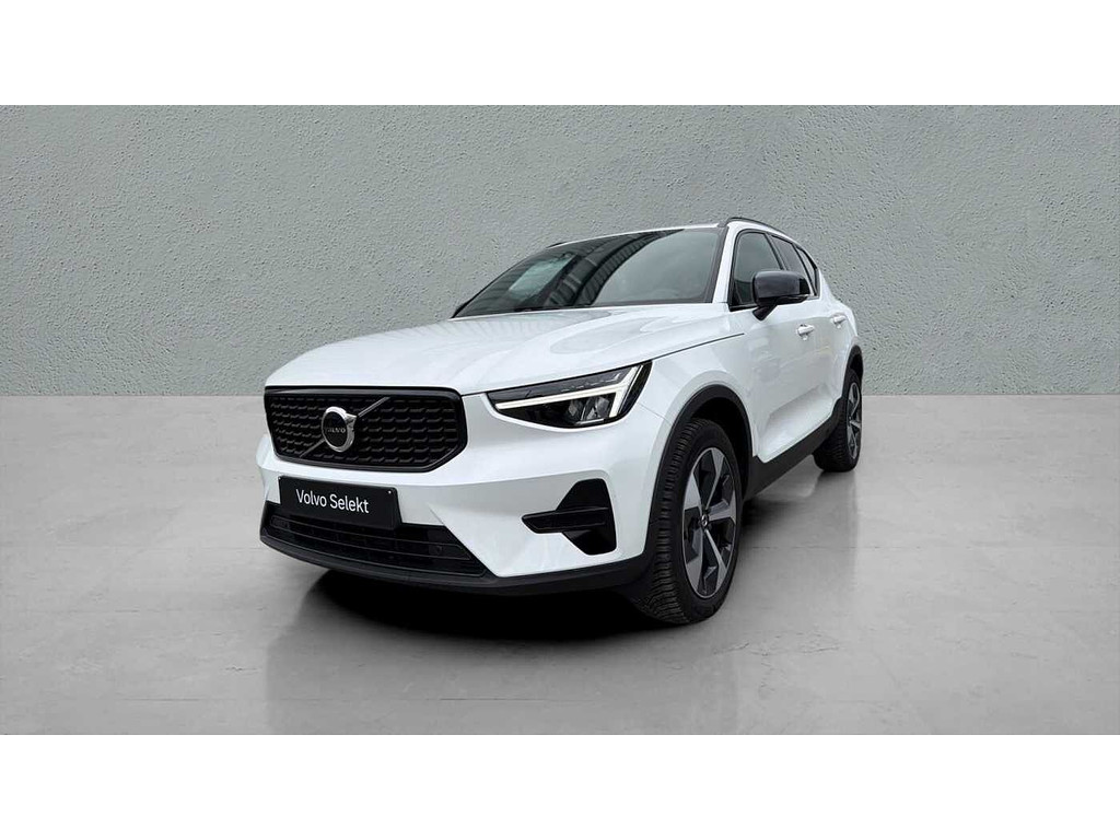 Volvo XC40 Plus Dark, B3 Mild-hybride, Essence 52599451-0.jpg | ACB Zaventem