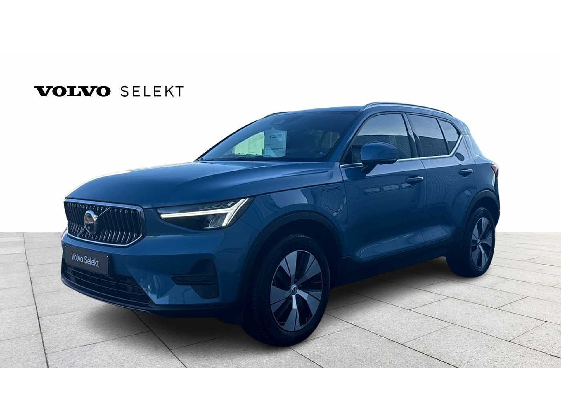 Volvo XC40 Recharge Plus Bright, T4 Plug-in hybrid 48482089-0.jpg | ACB Zaventem