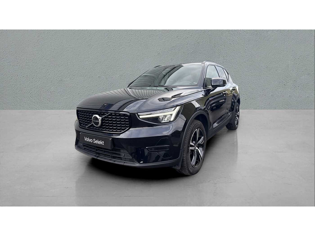 Volvo XC40 Plus, B3 Mild hybrid, Benzine, Dark 50616366-0.jpg | ACB Zaventem
