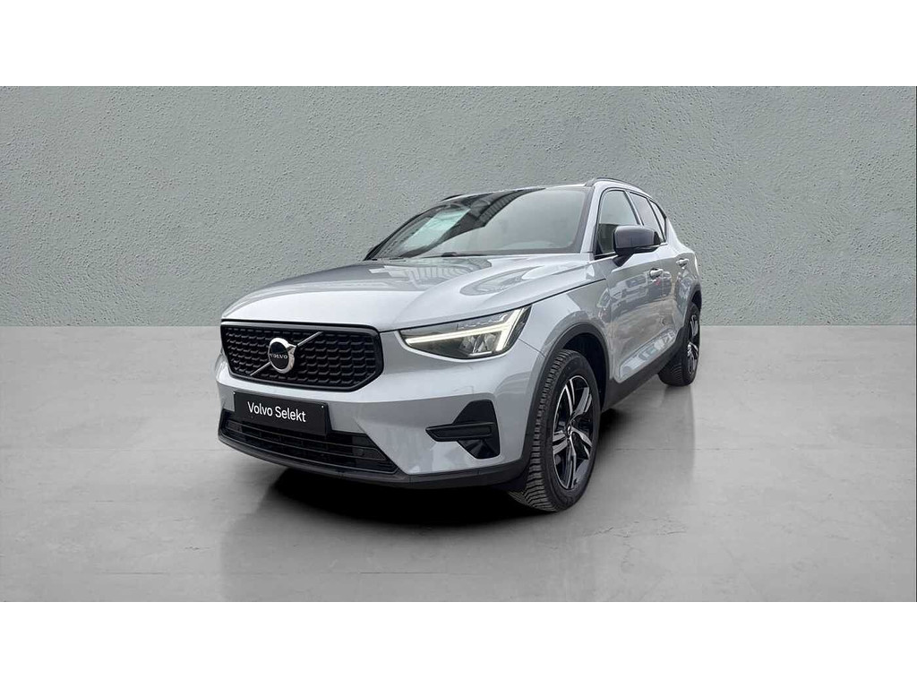 Volvo XC40 Plus Dark, B3 Mild hybrid, Benzine 52128446-0.jpg | ACB Zaventem